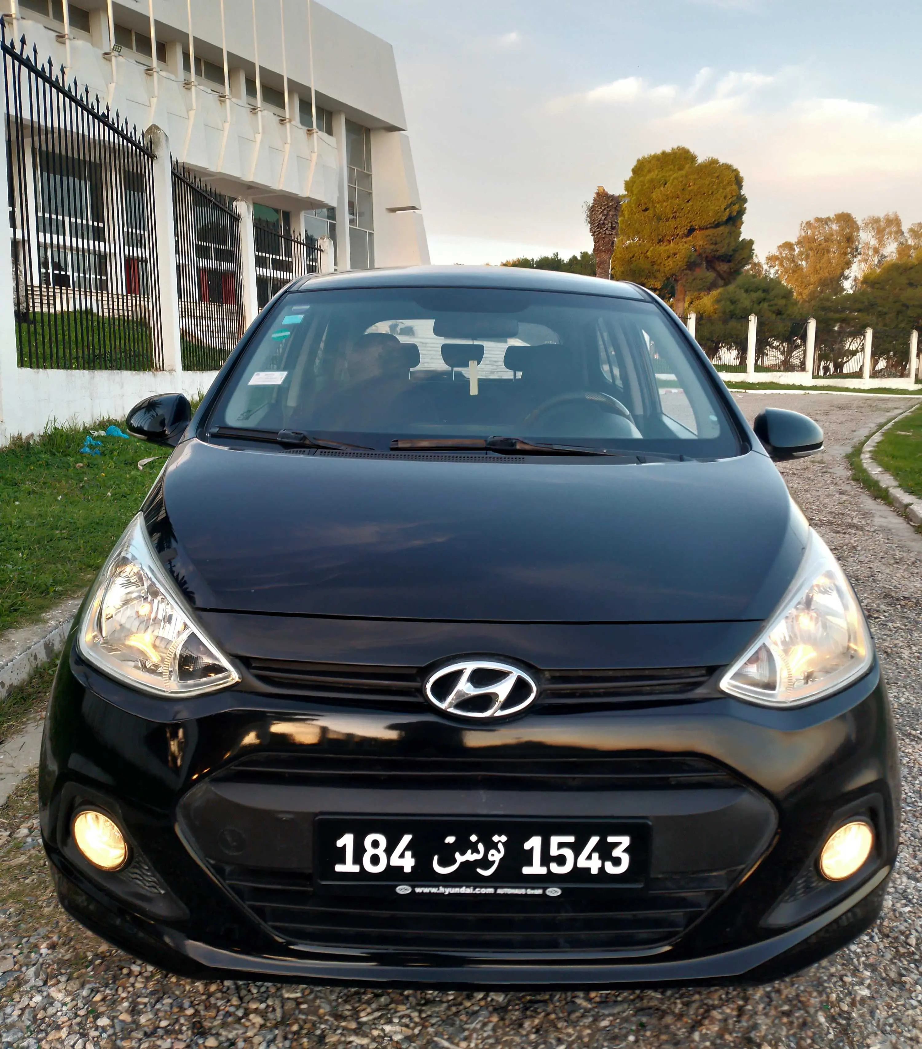  HYUNDAI GRAND I10 FULL OPTIONS TEL 95 895 854 