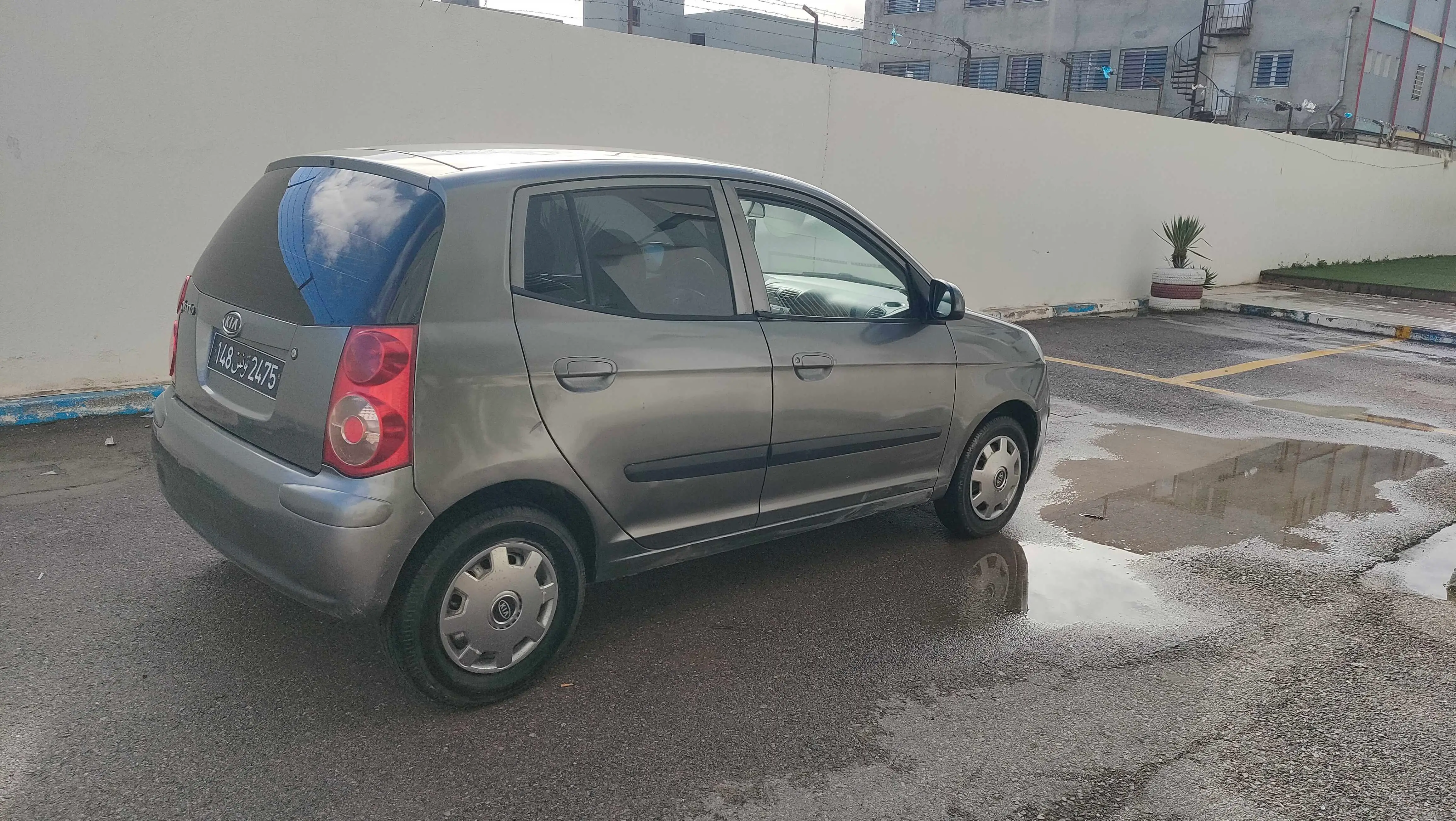  Kia Picanto 