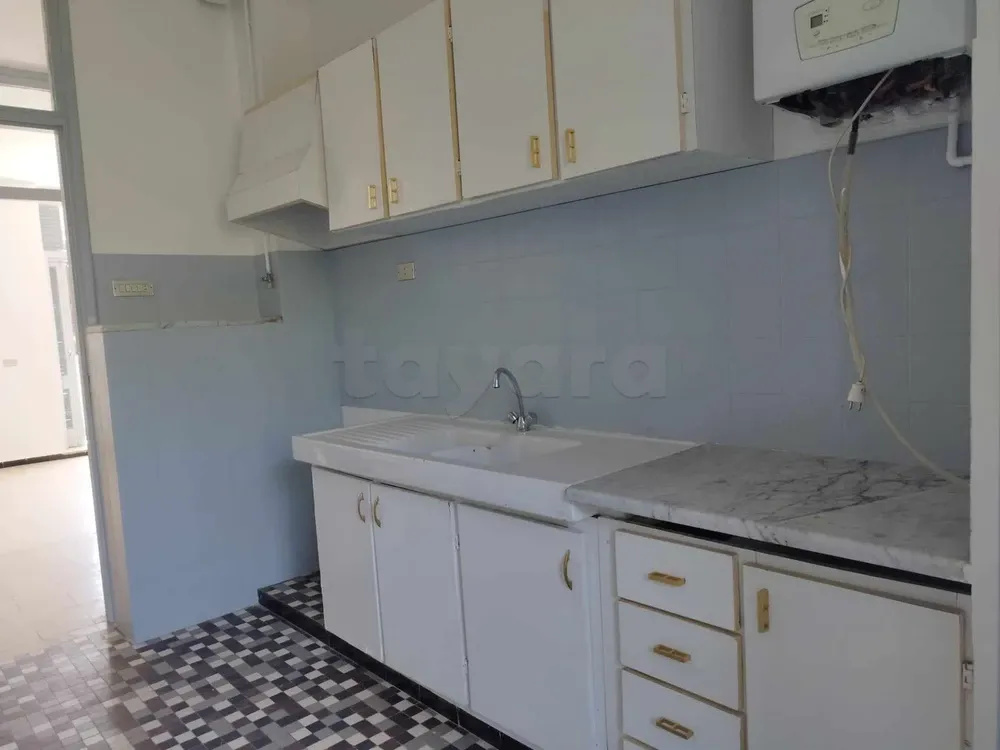  location d'un appartement s3 cité mahrajene 1400dt 