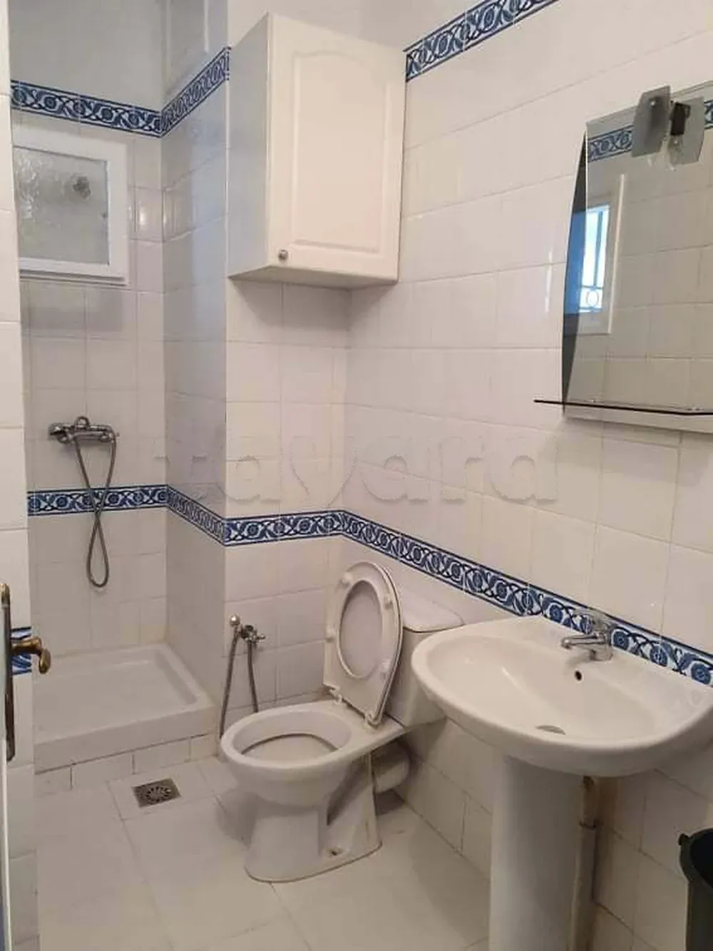  location d'un appartement s1 1ére étage manar1 1050dt 