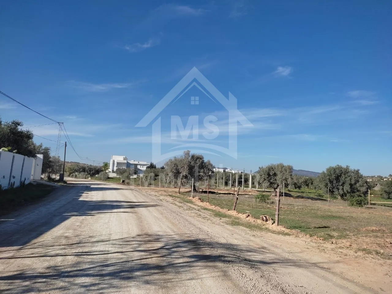  Terrain clôturé de 876 m² à Hammamet Sud à vendre 51355351 