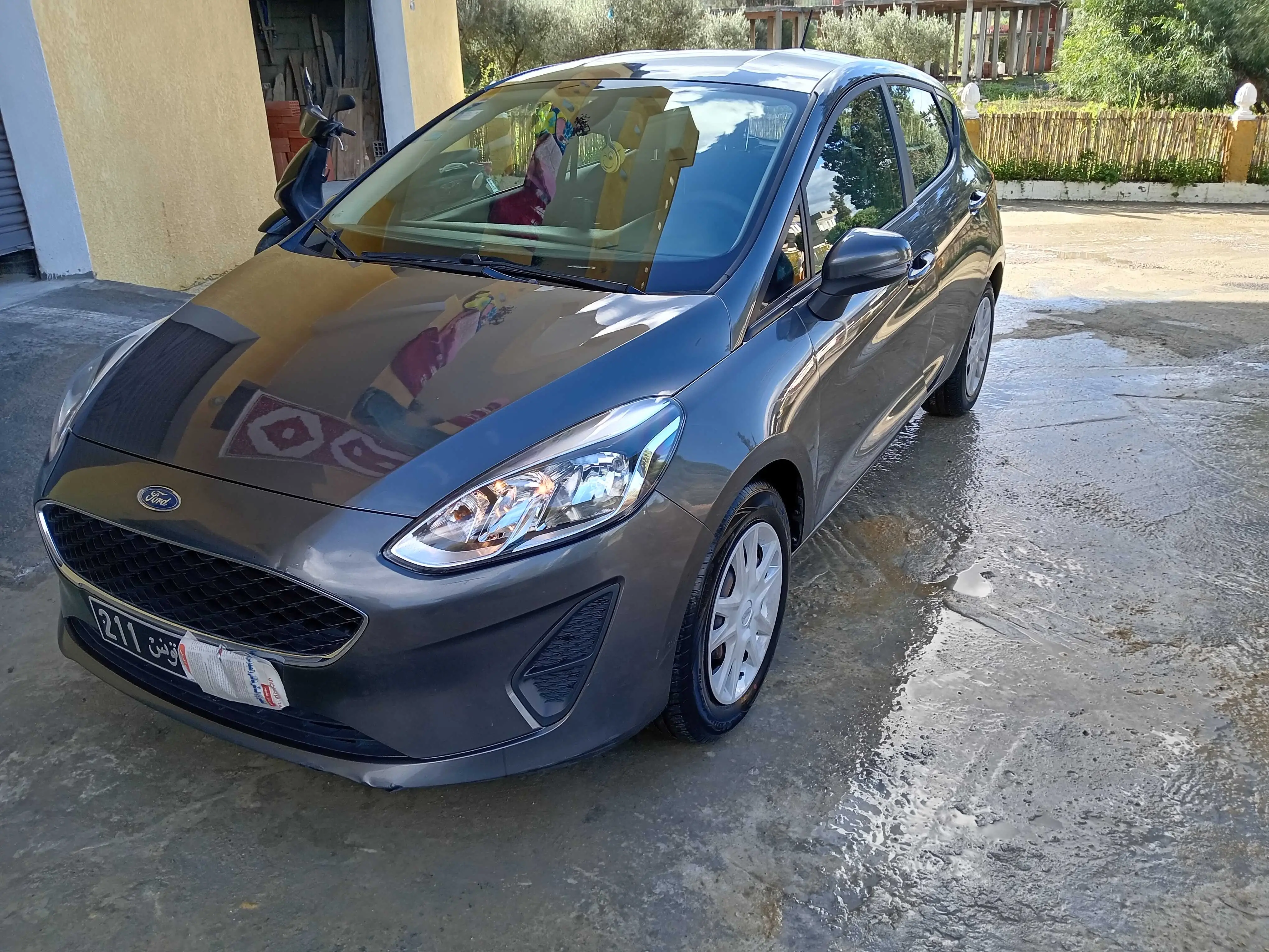 Opel Corsa Essence 2015