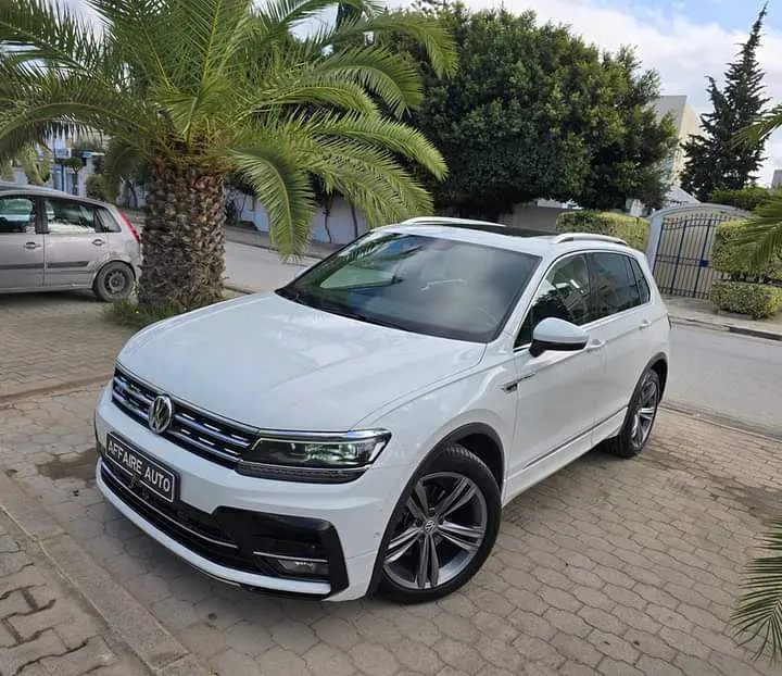  VOLKSWAGEN TIGUAN R-LINE 