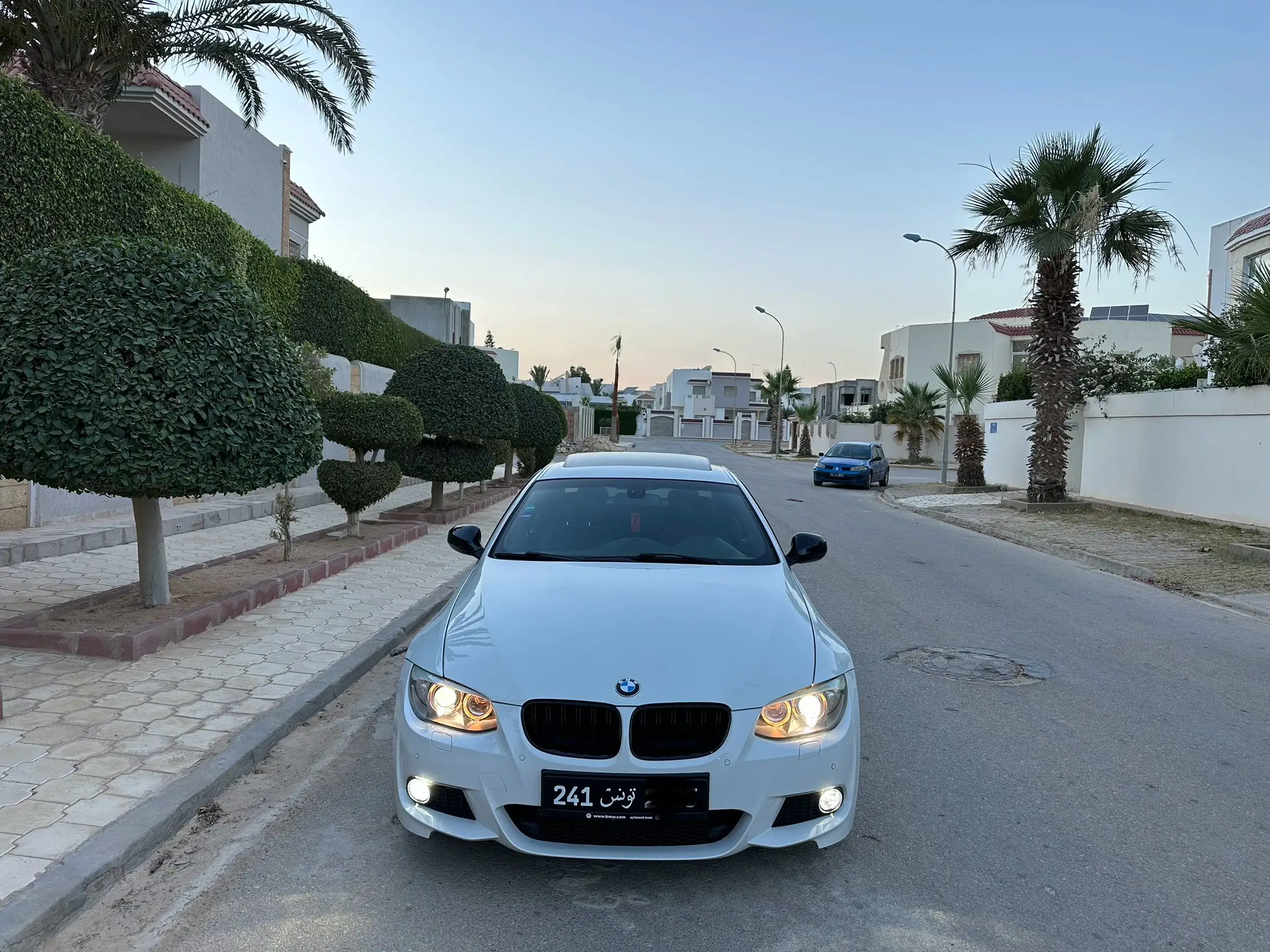  BMW série 320i coupé e92 phase 2 kit M full options fin de série 