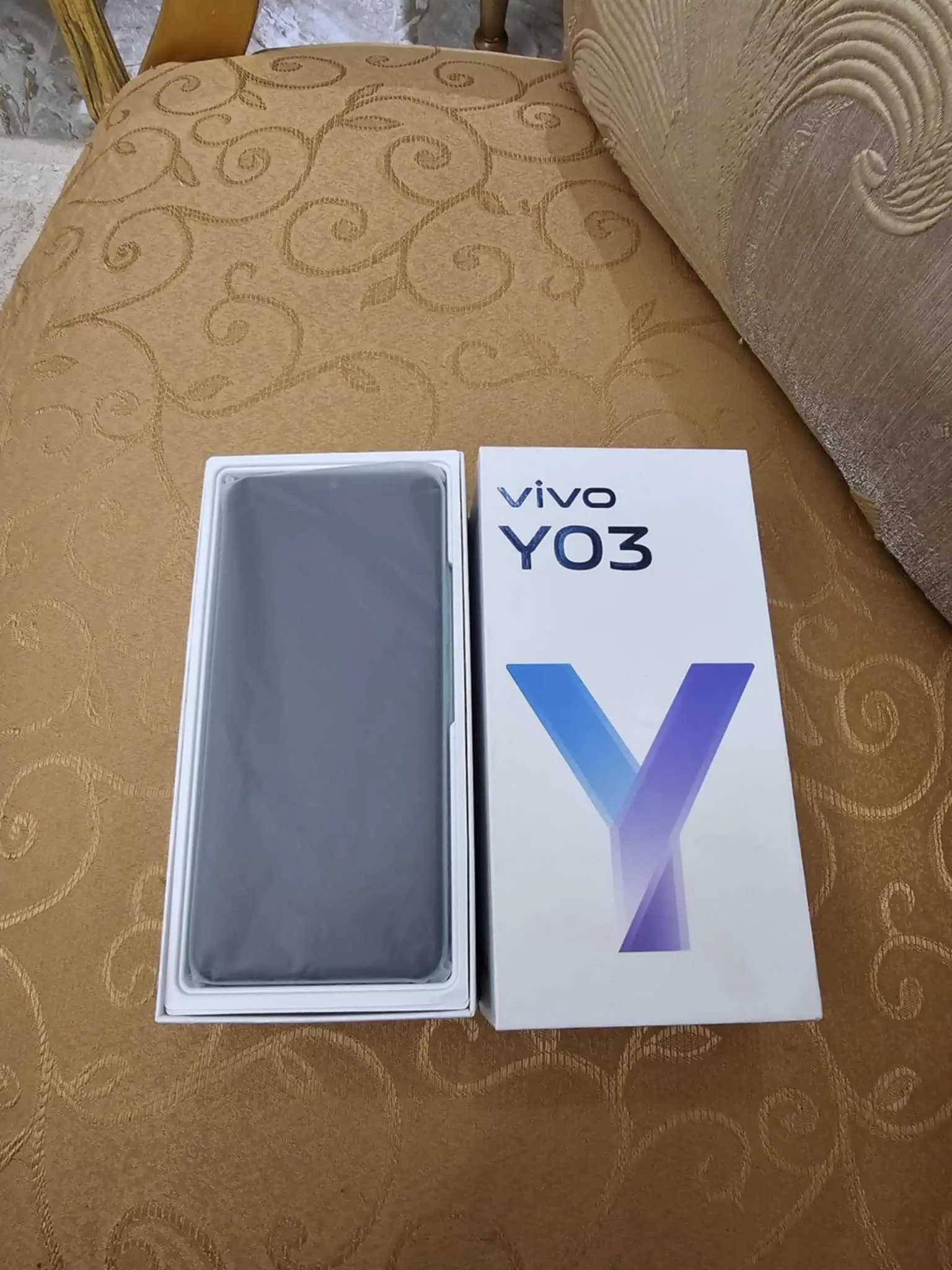  vivo y03 neuf ram 4g+4 stockage 64g 