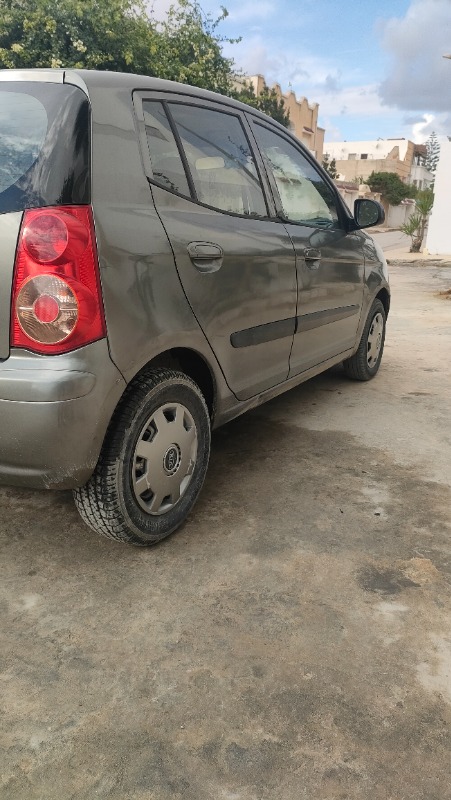 Kia PICANTO Essence 2010