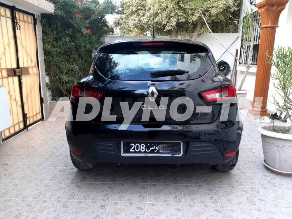 RENAULT CLIO4? série 208 تسجيل أول