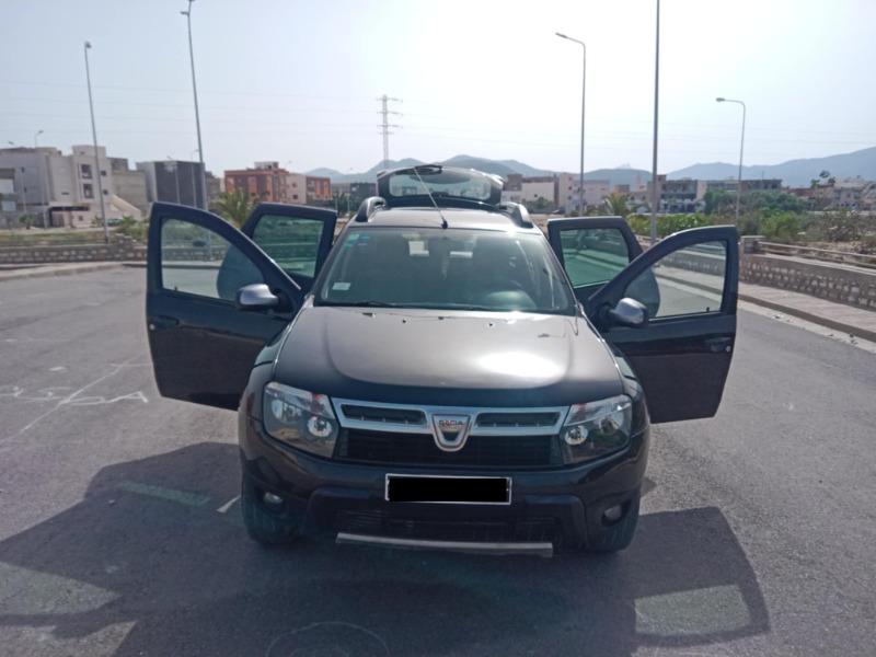 Dacia DUSTER Essence 2013