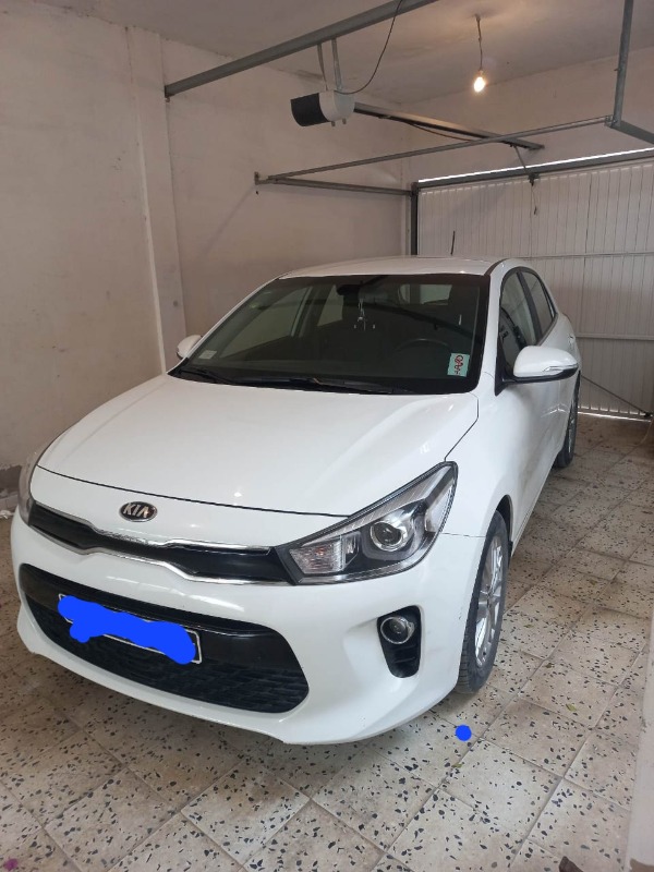 Kia RIO Essence 2018