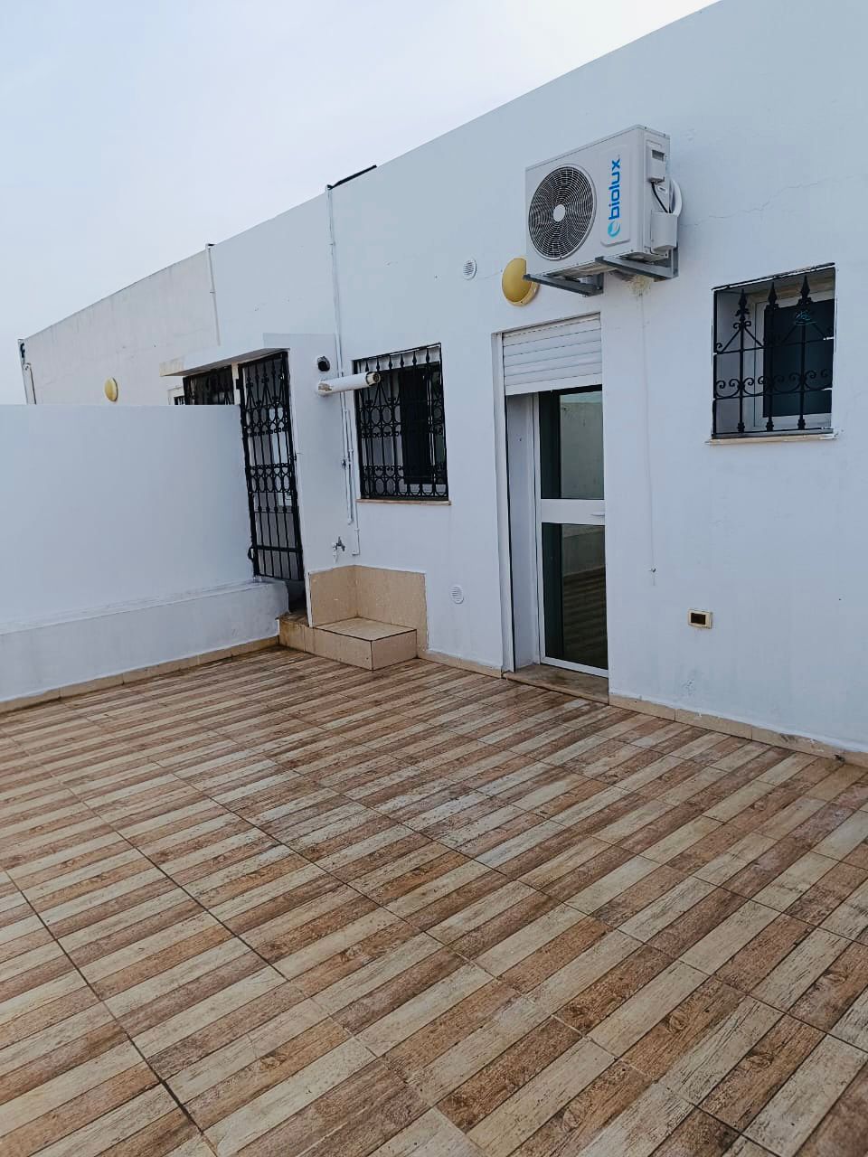  VILLA AVEC PISCINE À DJERBA AGHIR ZU - RÉF V681 