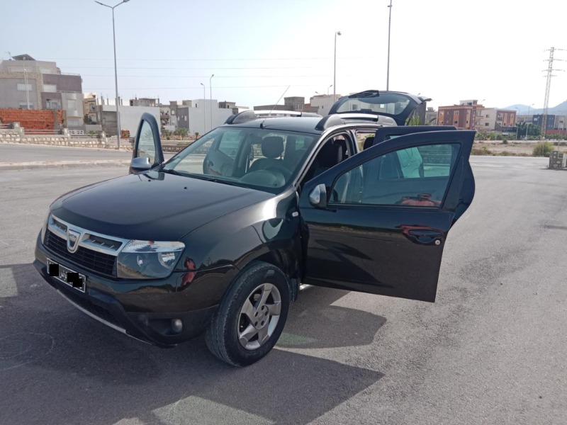 Dacia DUSTER Essence 2013