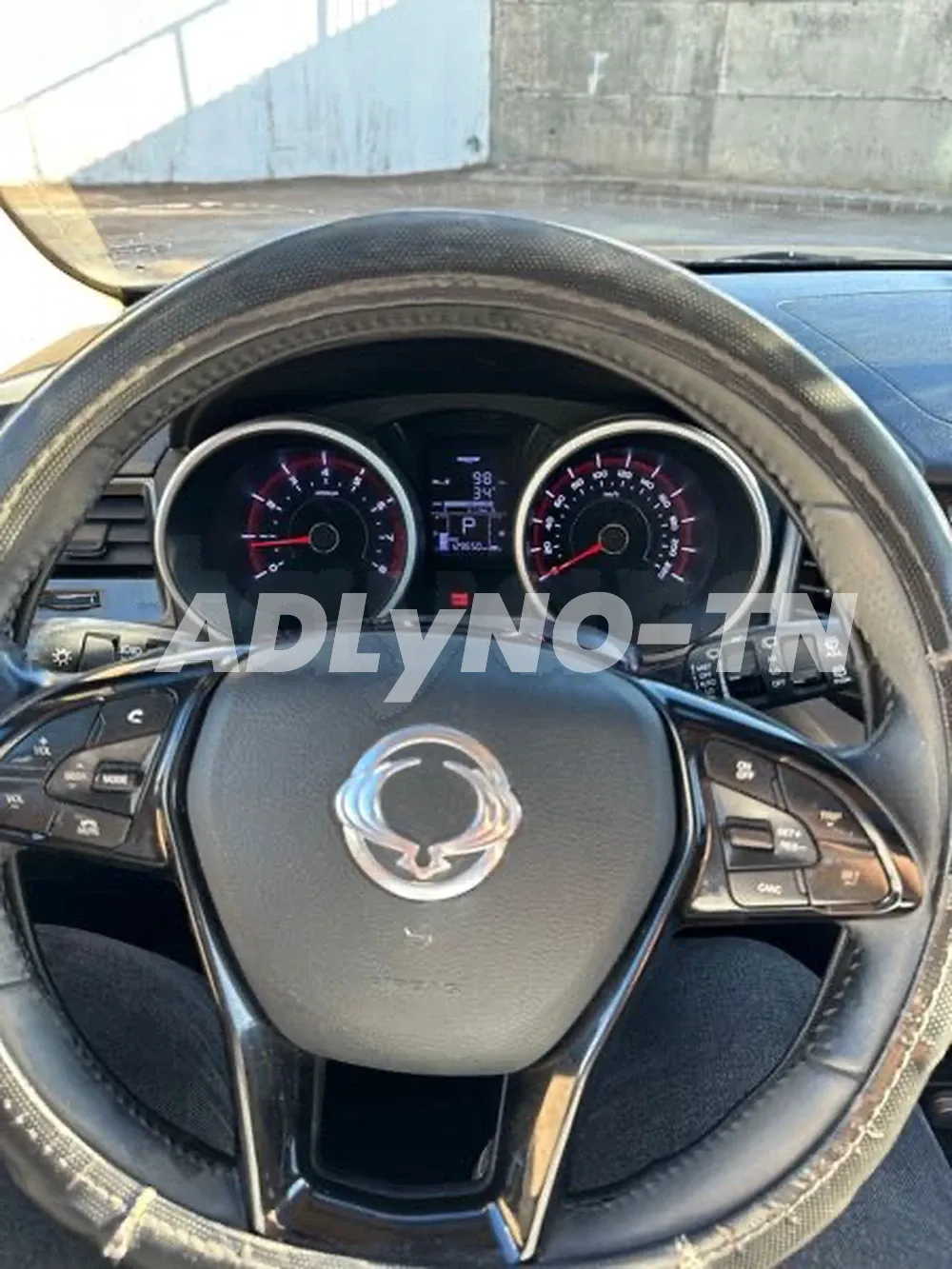 voiture Ssang yong xlv 2018