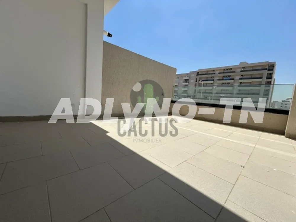 A vendre : Appartement S+2 de 104 m² avec une terrasse de 12 m² à Cité el wafa , Afh mrezga