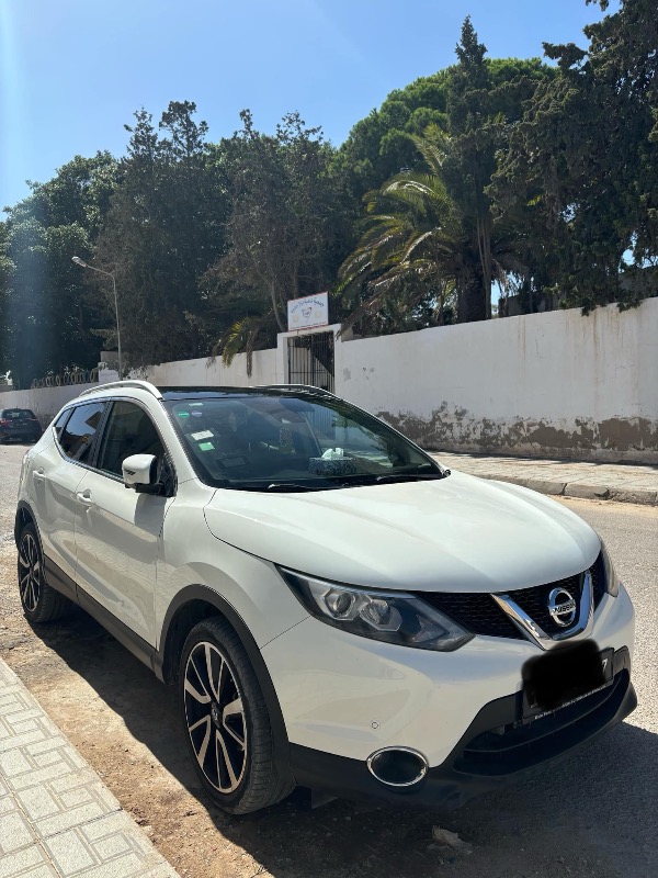 Nissan Qashqai Essence 2016