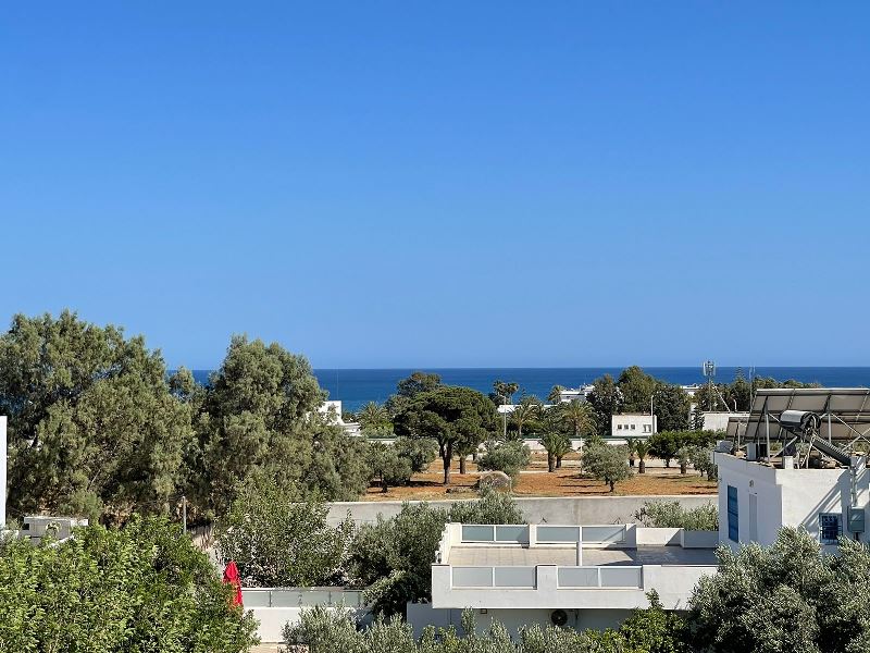  Villa Duplex S+5 avec Piscine à 400m de la Plage, Résidence Sécurisée à Mrezge, Hammamet Nord 