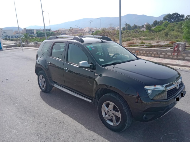 Dacia DUSTER Essence 2013