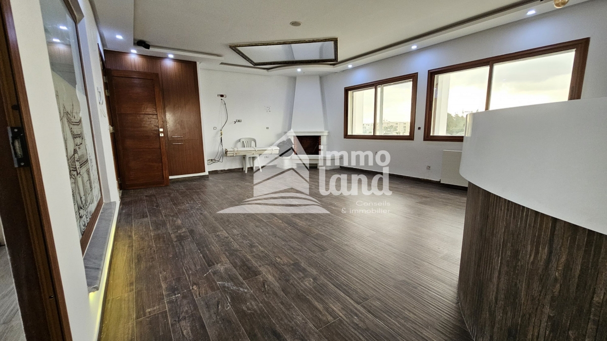    Appartement s1 vide avec