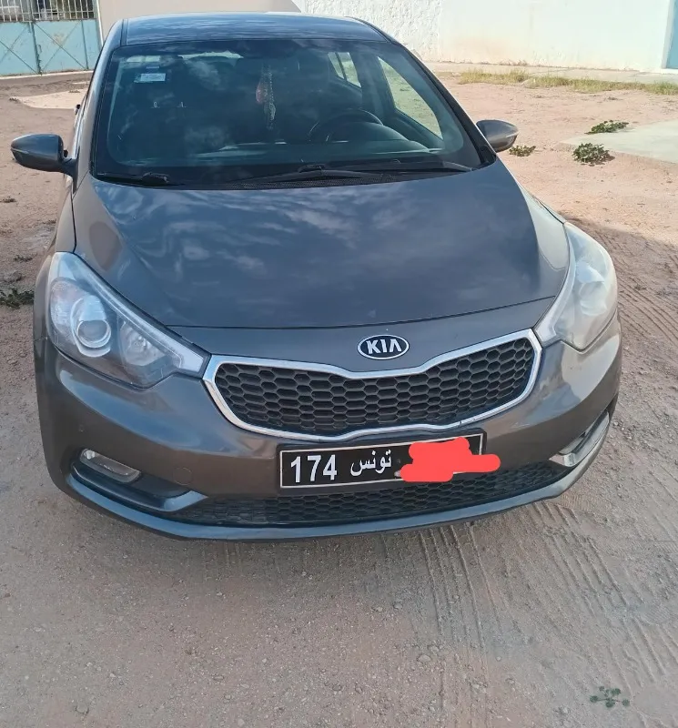 Kia CERATO Bva Essence 2014