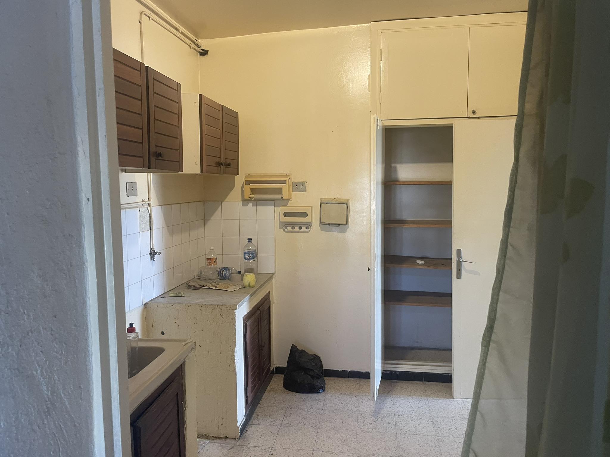     Un appartement à cit