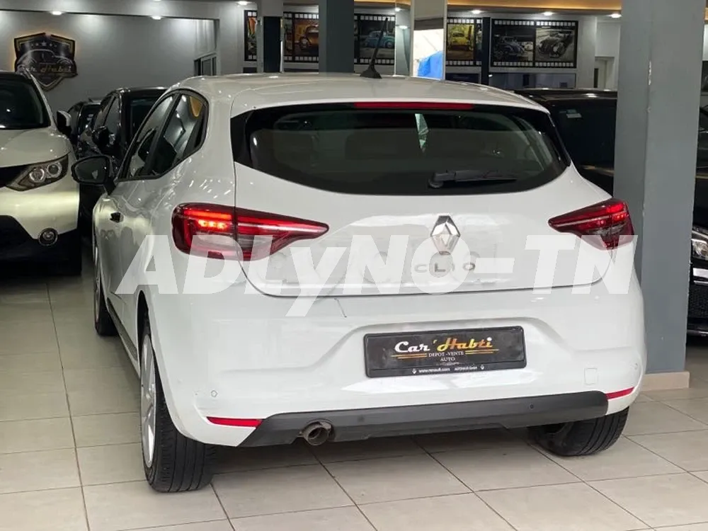 2021 RENAULT CLIO