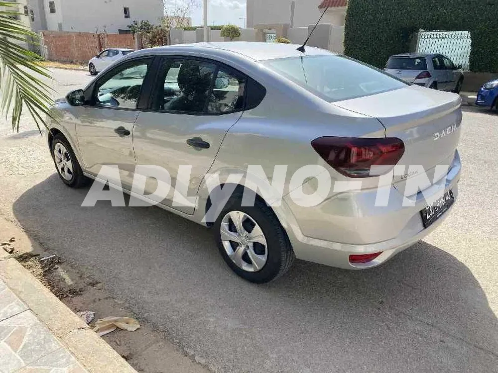 dacia logan neuf 1ere main 4 cylindre