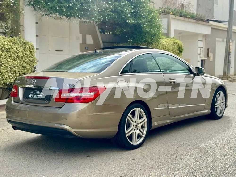 Mercedes E200 coupé AMG