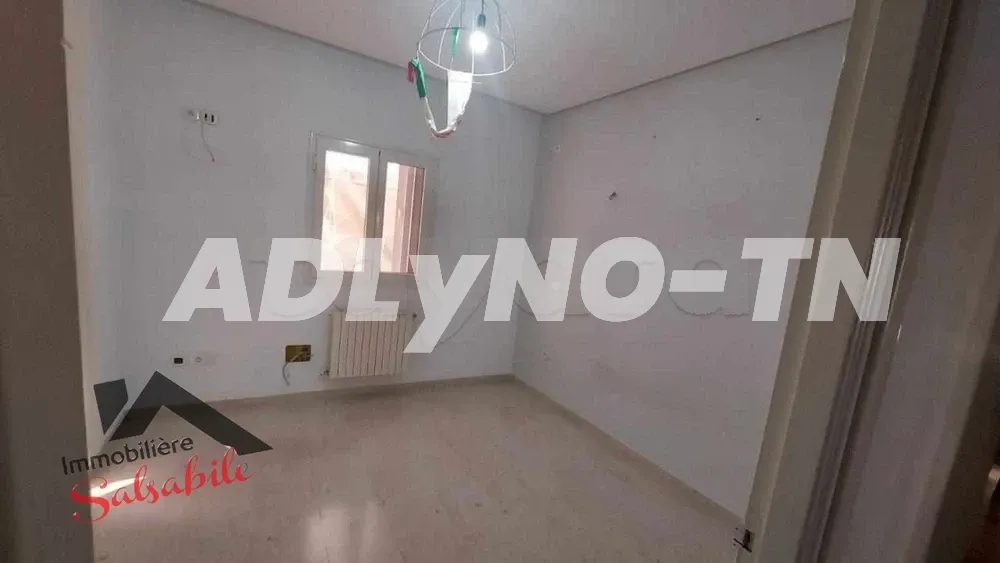 Offre de location un étage de villa S+4 au Bardo