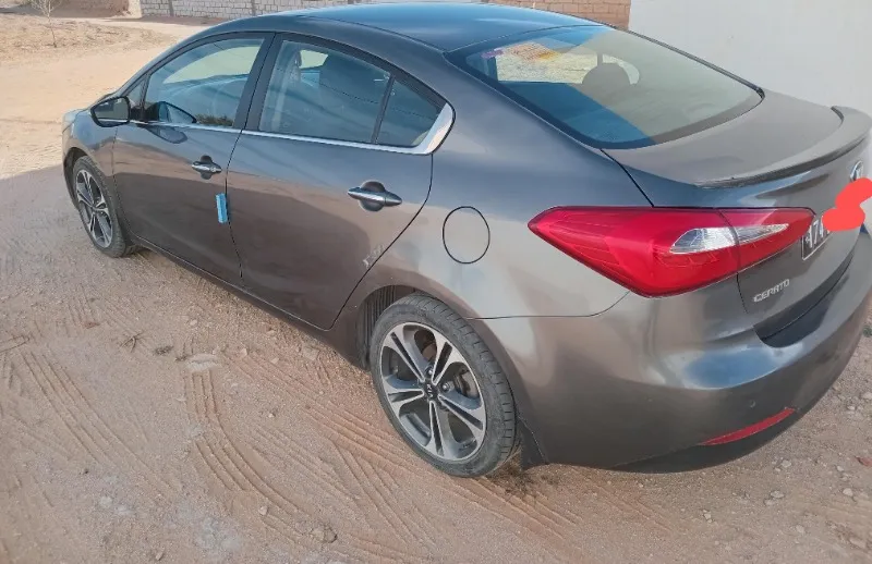 Kia CERATO Bva Essence 2014