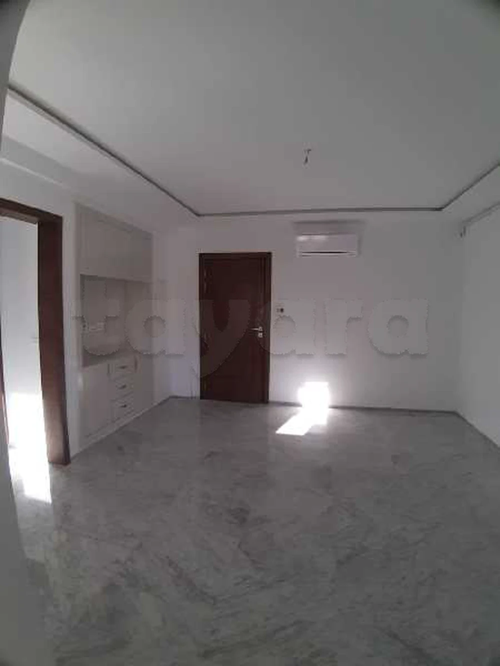    Appartement s2 5eme étag