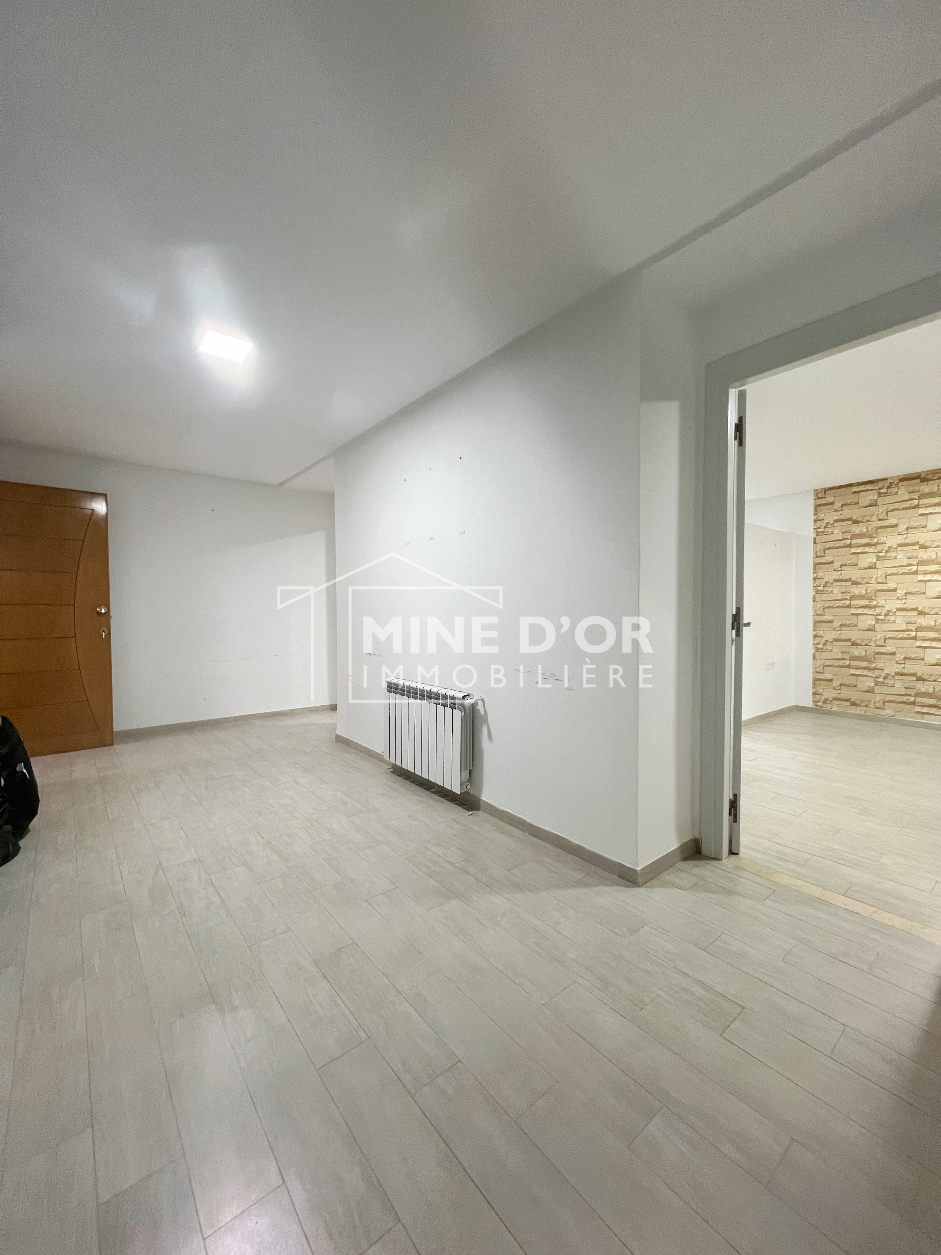  location d'un appartement s3 cité mahrajene 1400dt 