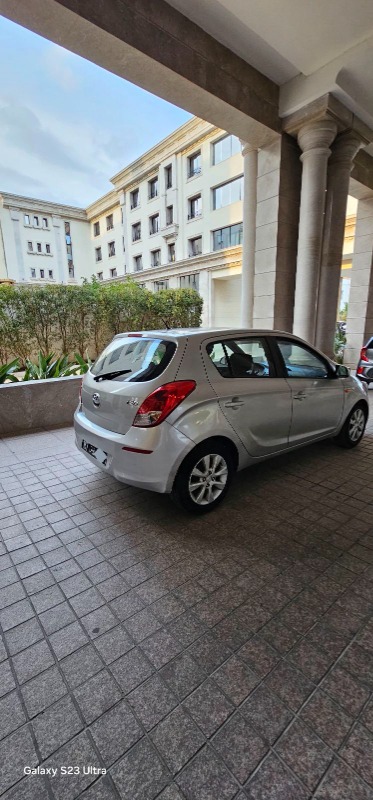 Hyundai I20 Essence 2013