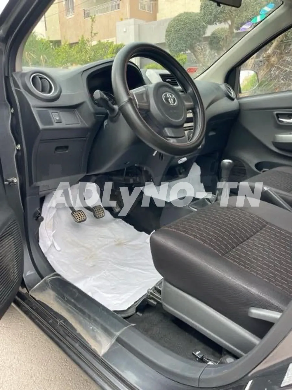 Toyota Agya dans l’emballage