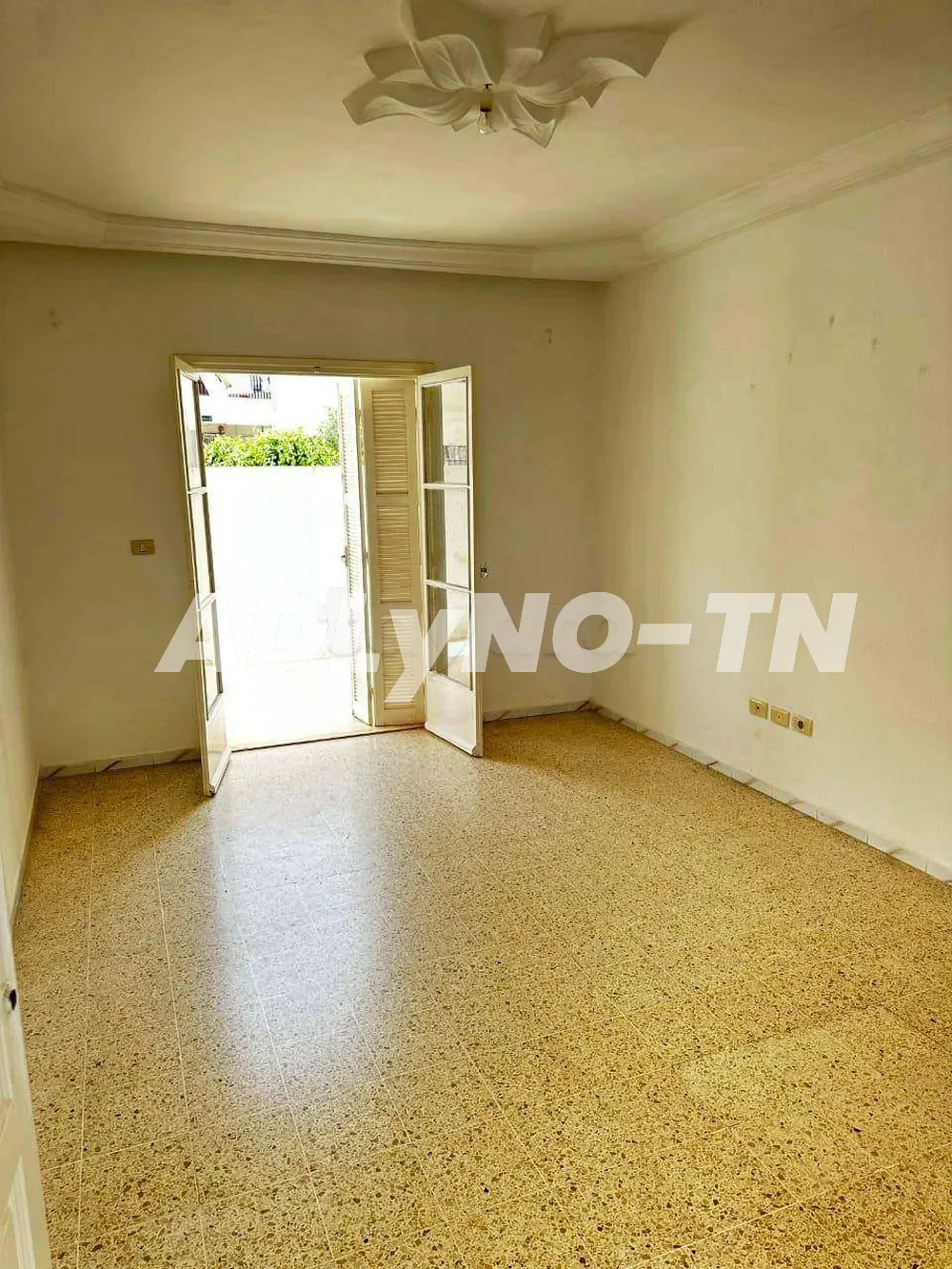 A vendre appartement RDC S2 a la nouvelle medina