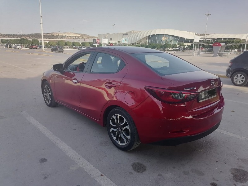 Mazda MAZDA2 Essence 2017