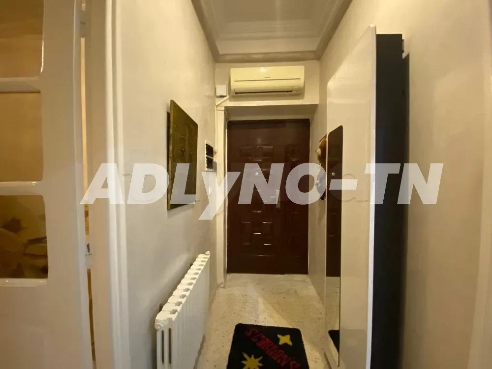 S+3 de 200 m² + Un Studio Au Centre ville de Tunis