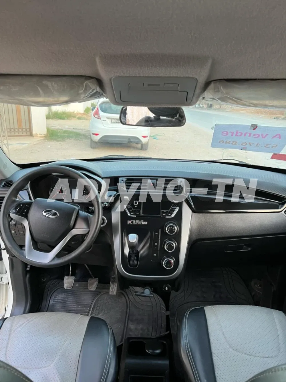 Mahindra Kuv 100 k8 tel 53176886