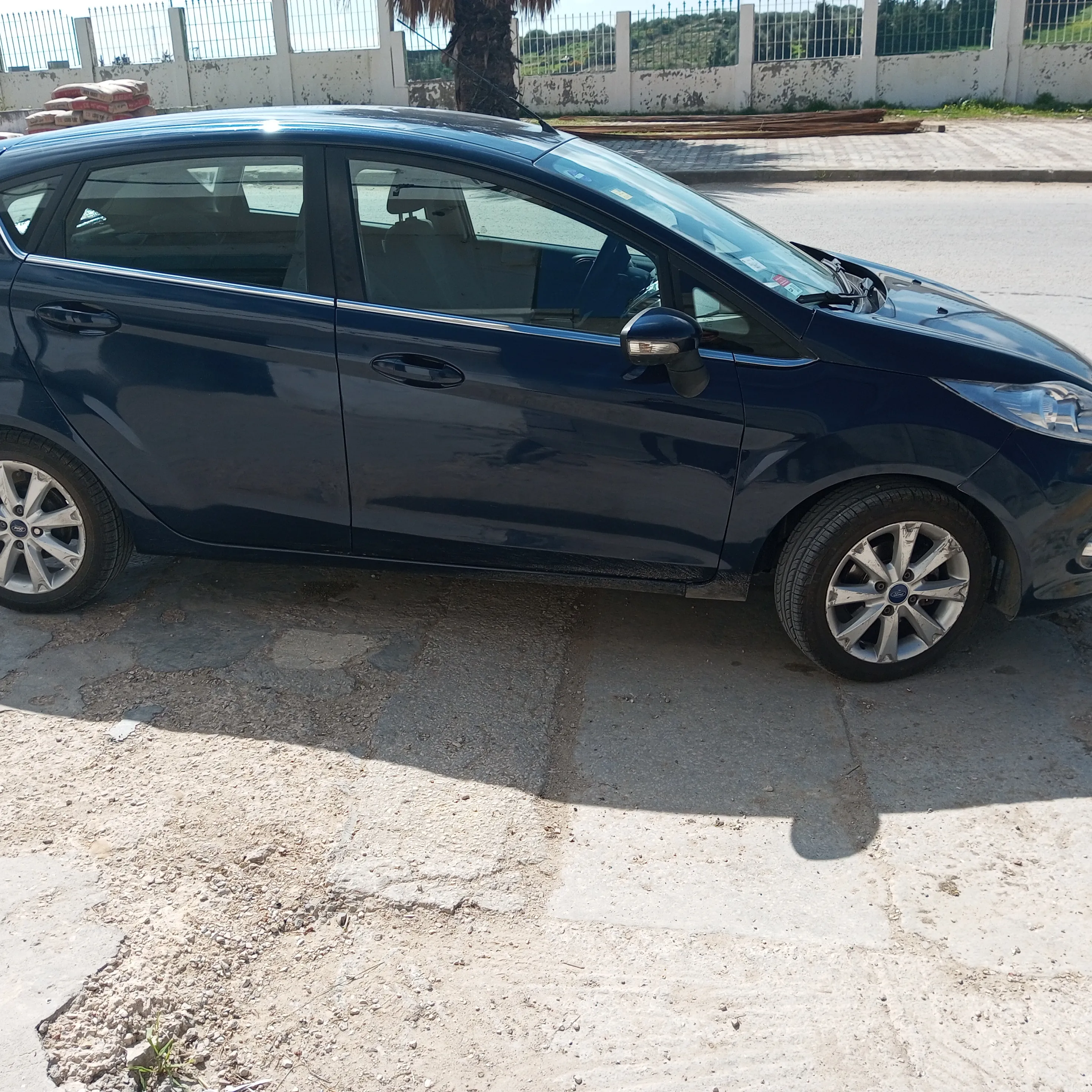 Une belle Ford Fiesta titanium