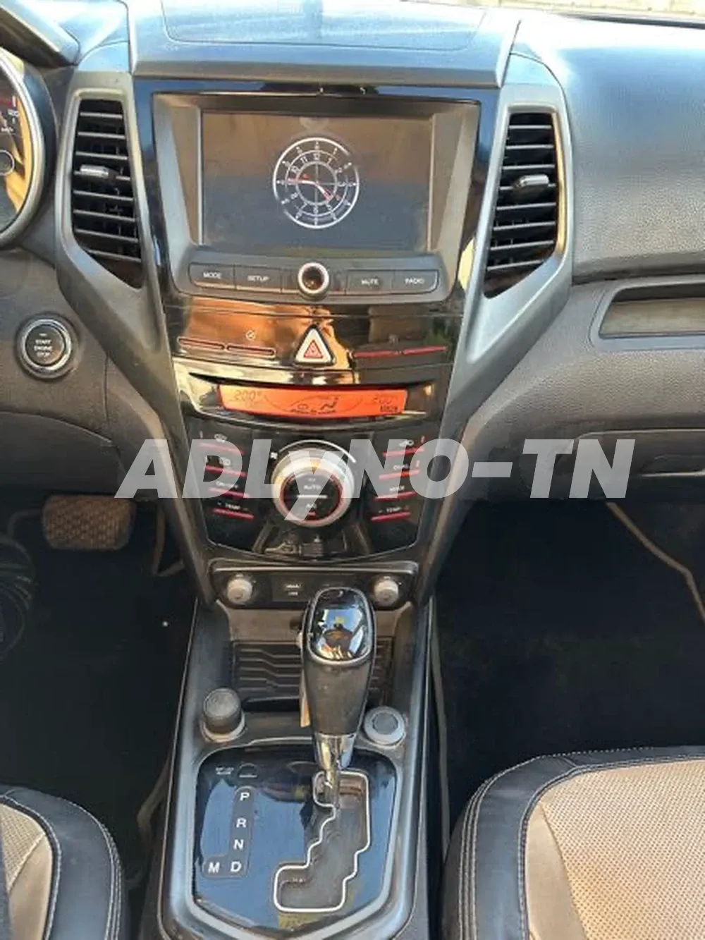 voiture Ssang yong xlv 2018