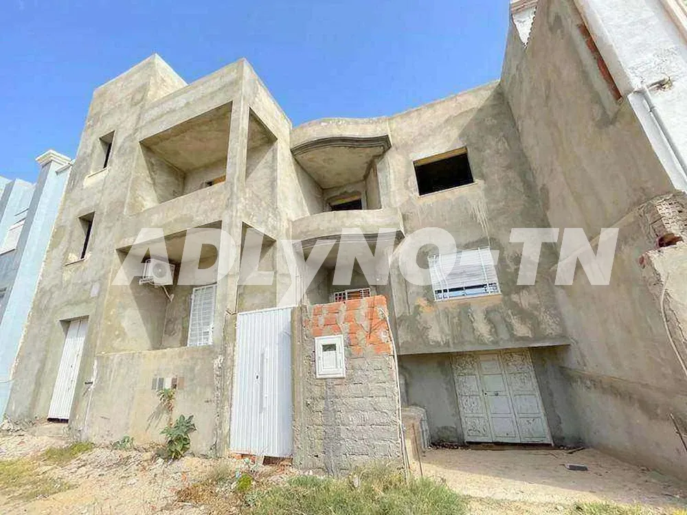  A vendre un duplex S2 à Sahloul 