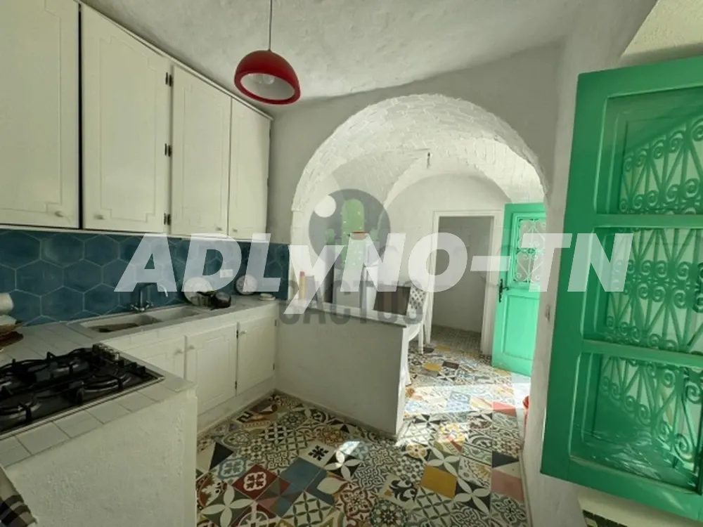 À vendre : Villa de style arabesque à Korba, Nabeul.