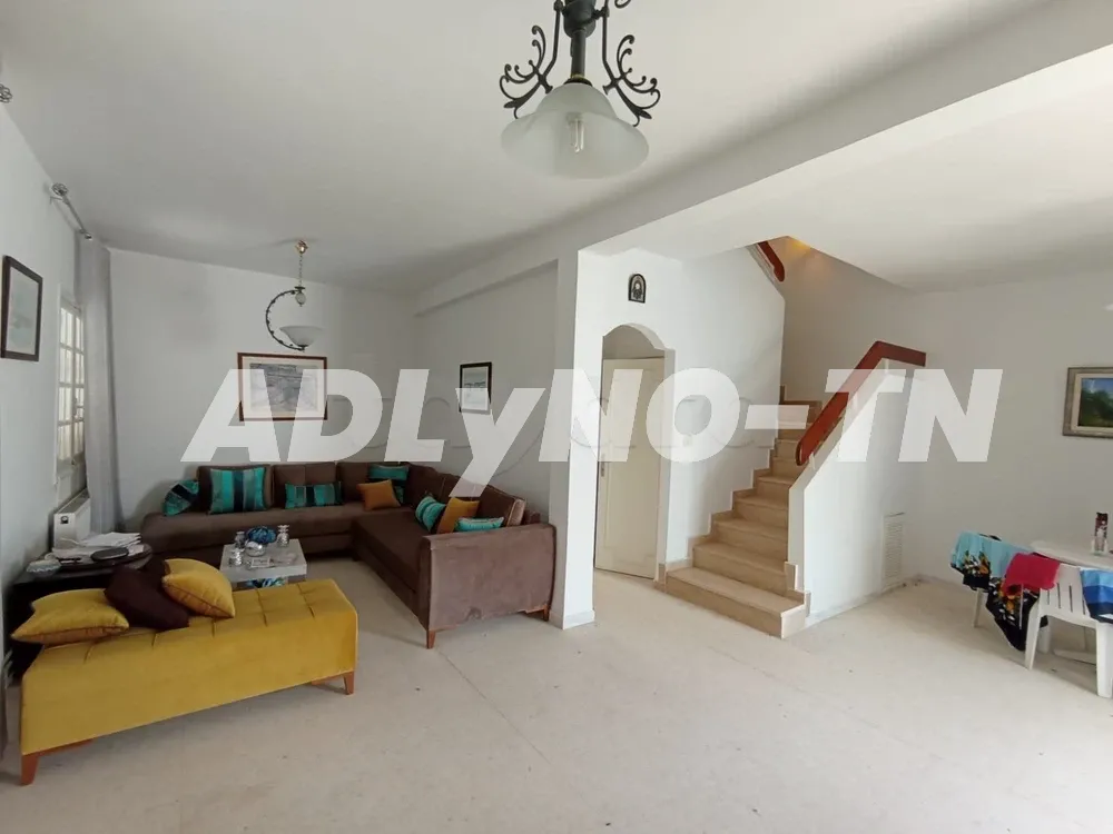 Duplex S+3 de 105m² avec 40m² jardin à Hammamet Sud