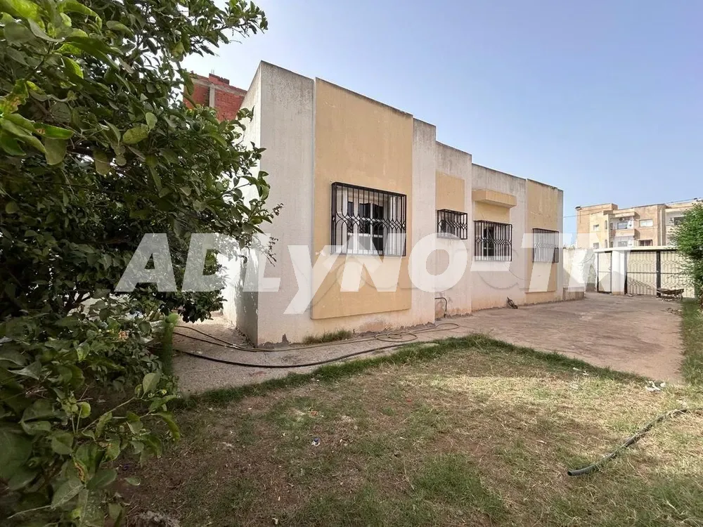 villa plain pied proche de l'école française