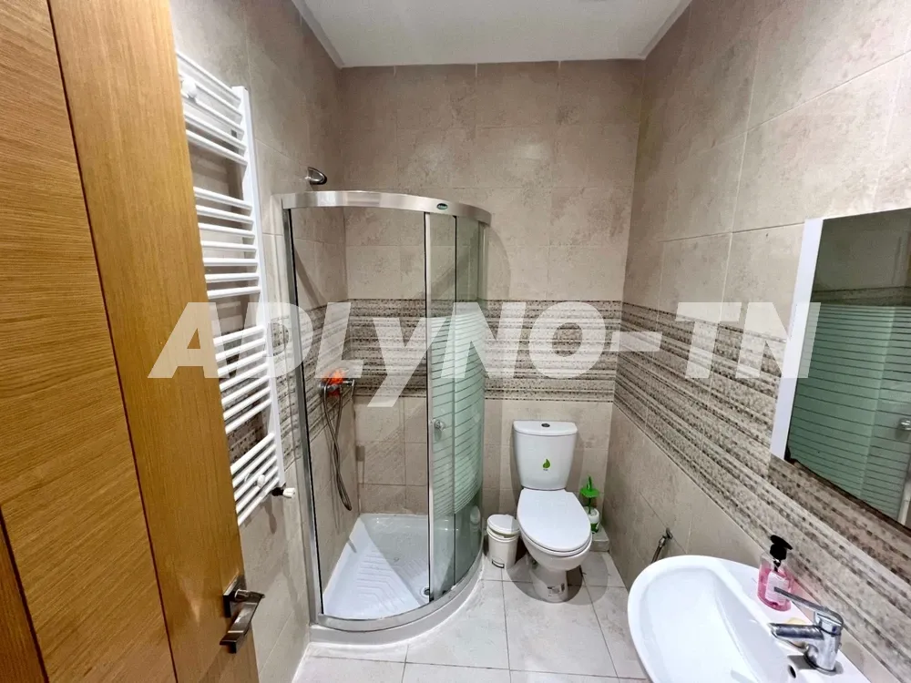 A louer APPARTEMENT S+1 meublé avec balcon à Soukra Parc