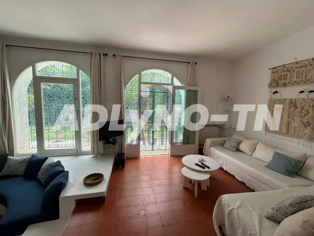 À vendre : villa S+4 coté mer à Sidi mahrsi ,Nabeul.