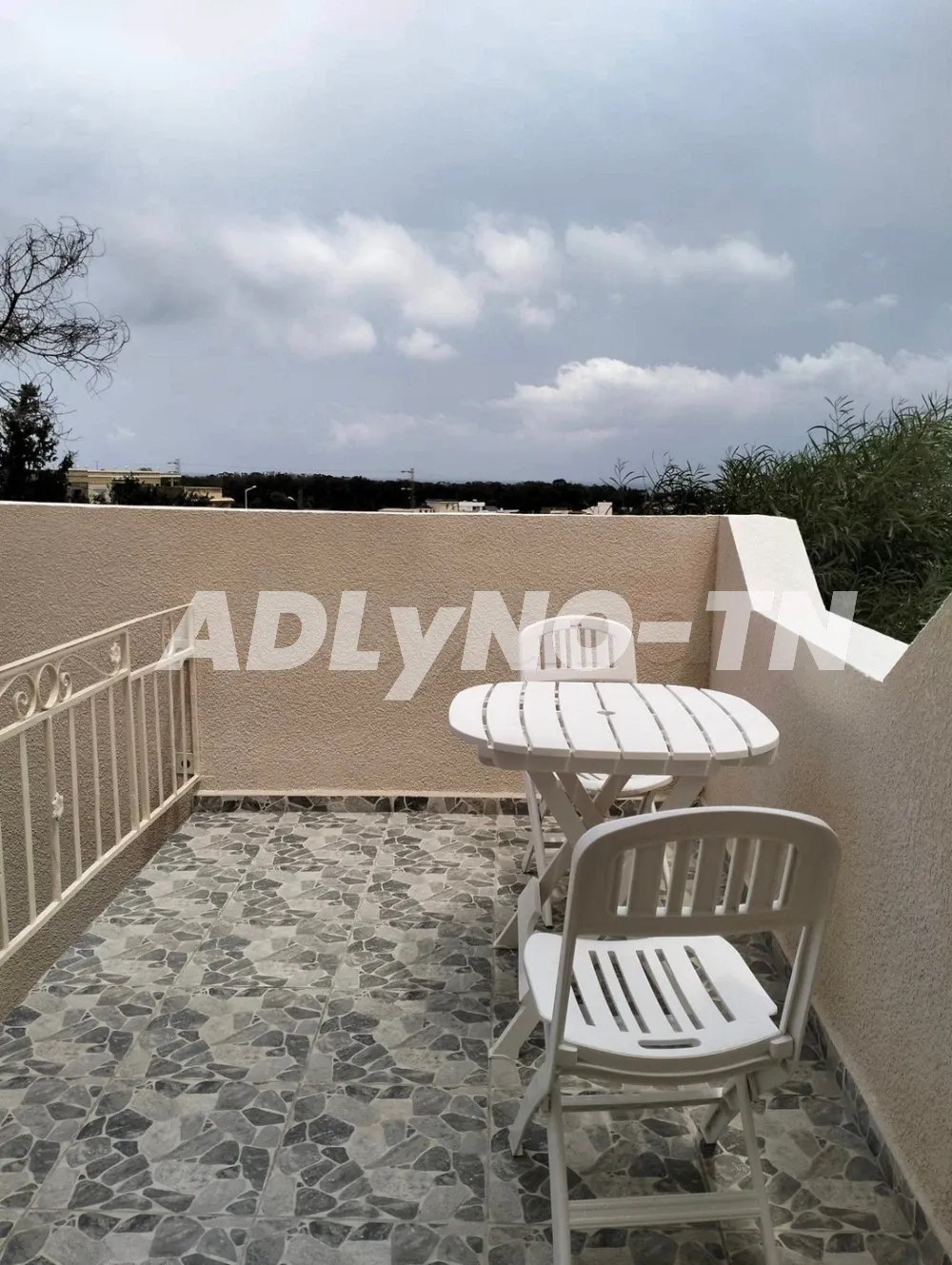 Duplex S+2 à #ezzahra -hamem leghzez vue de mer