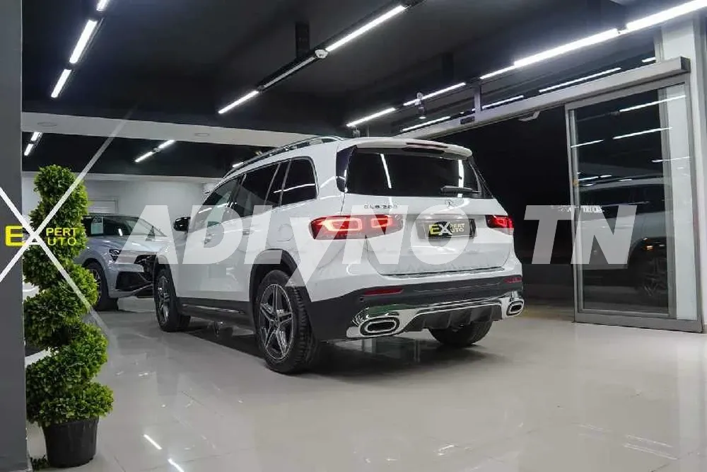 ? MERCEDES-BENZ GLB 200 ?