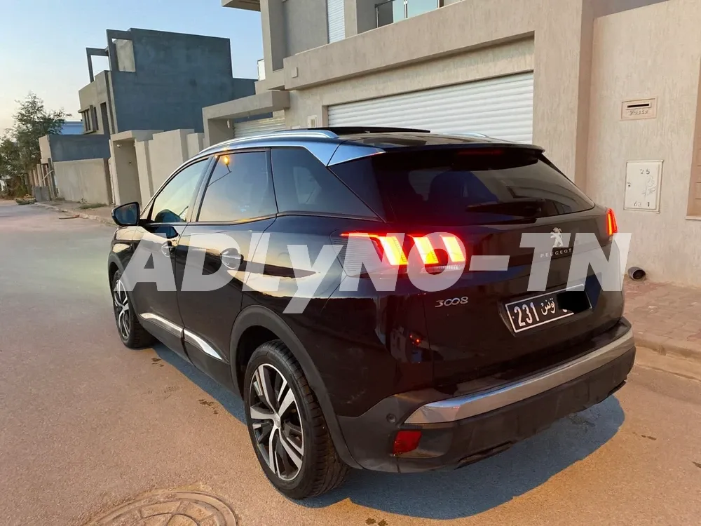 Peugeot 3008 diesel Modèle 2018 importé en 2022