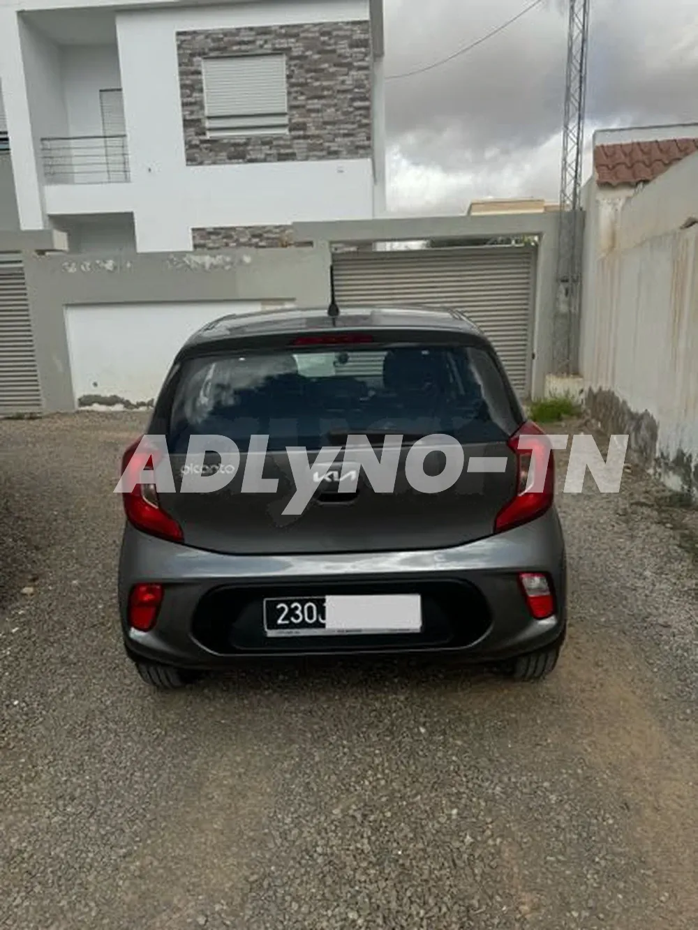 Kia picanto 1er main