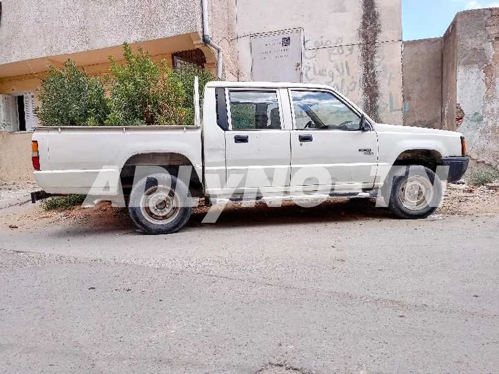 Mitsubishi L200 ancien