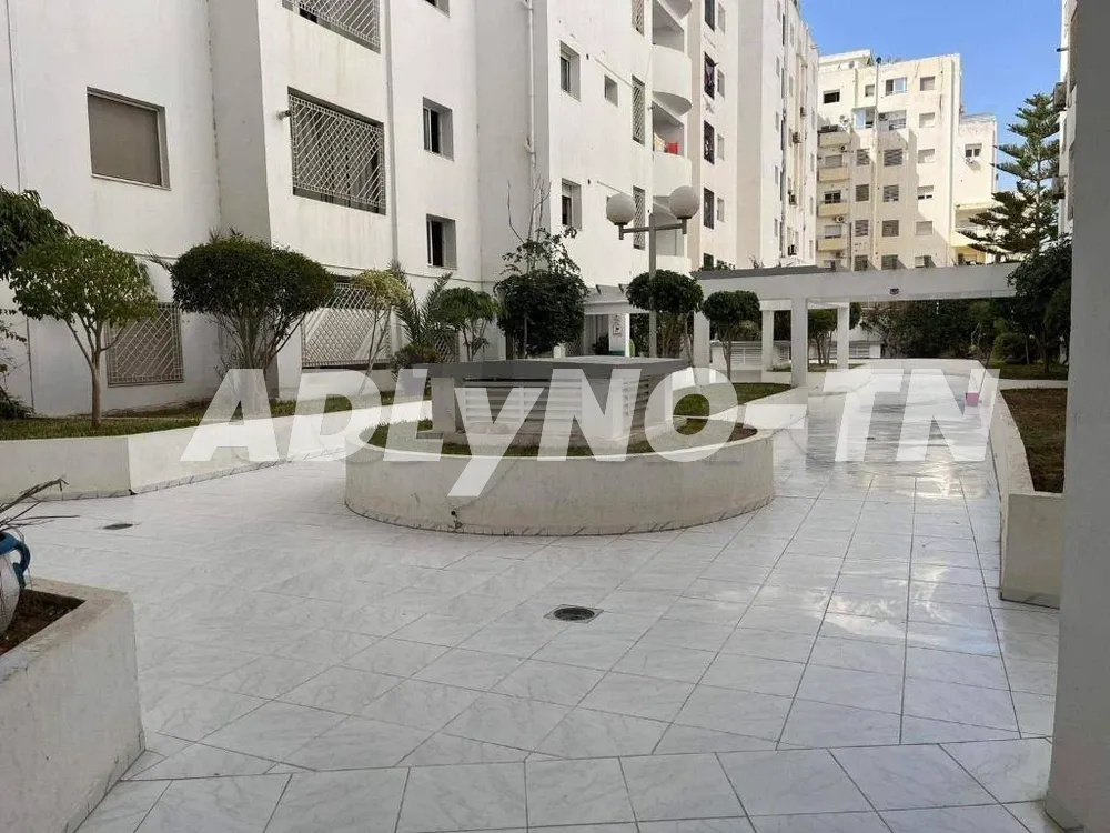 Coquet appartement pour vos courts séjours dans la banlieu de Tunis